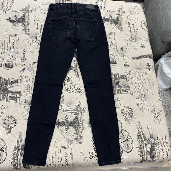 American Eagle Black knee rip jeans 2 - Picture 5 of 5